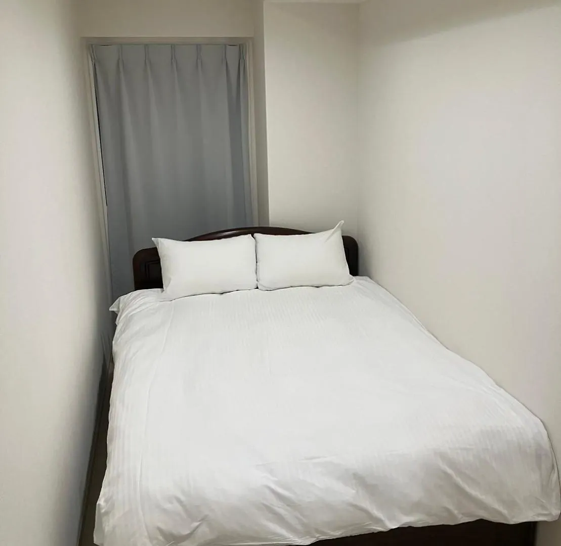 شقة Ikebukuro Manga House طوكيو اليابان